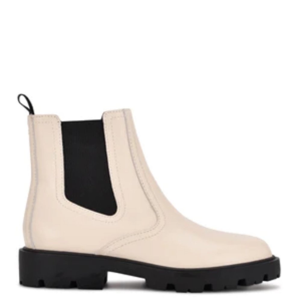 NWT Nine West Yeeps - Size 7.5